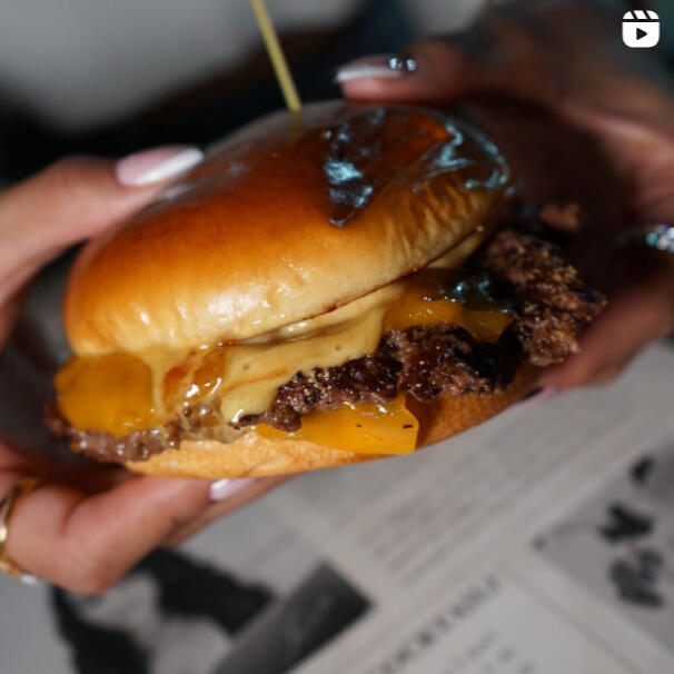 Los Tanitos cover image